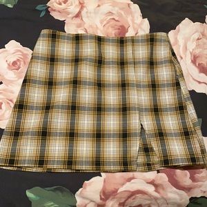 Urban Outfitters yellow skirt